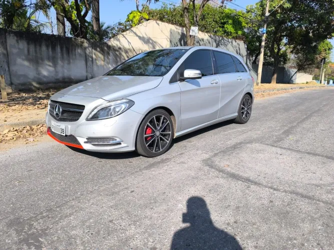 Mercedes-Benz Classe B 200 CGI 1.6 TB/flex Aut. 2014