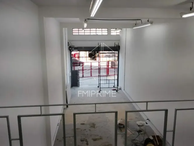 LOJA, SALÃO COMERCIAL DE 172 M2 NA RUA ANTONIO RAPOSO - LAPA - LOCAÇÃO.