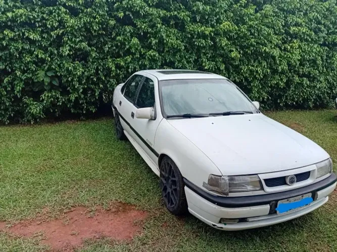 Chevrolet Vectra GSI 2.0 16V (modelo Antigo) 1996