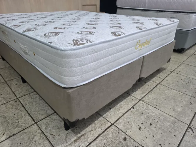 Cama box Queen top