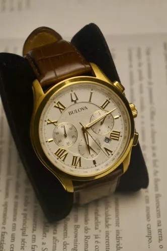 Bulova Classic Wilton 97B169 Chronograph Dourado ? Original Full Set
