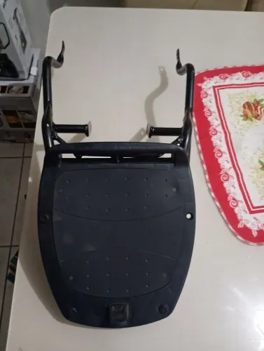 Vendo bagageiro de biz 100,2014,novo