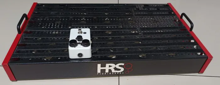 Amplificador + pedalboard + pedal