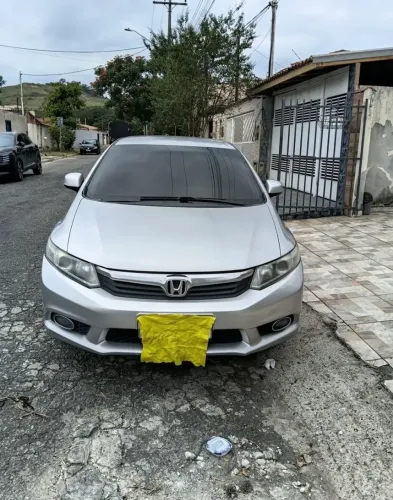 Honda Civic Sedan LXS 1.8/1.8 Flex 16V Aut. 4P 2014