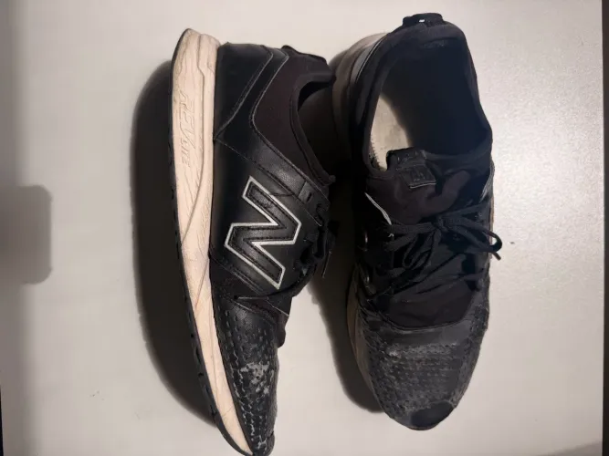 Tênis new balance preto