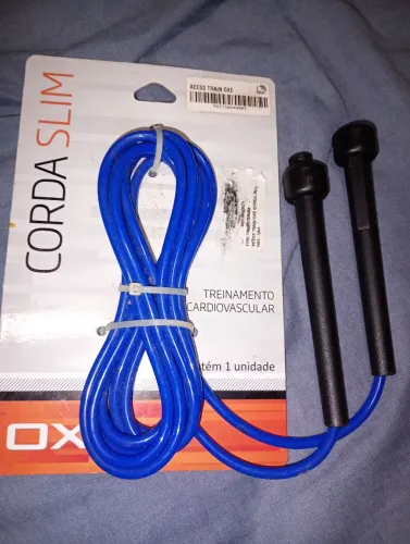 Vendo uma corda de pular profissional nova.entrego