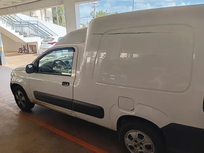 Fiat Fiorino Furgão EVO 1.4 Flex 8V 2P 2015