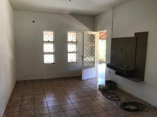Chácara 2 Quartos | Bairro Estância Navarrete | Ampla Varanda