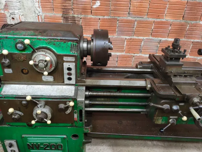 Torno mecânico