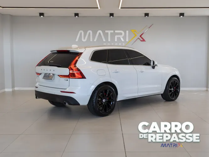 Volvo XC 60 T-5 Momentum 2.0 254cv AWD 5P 2018