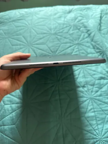 iPad 9 geração - 64Gb