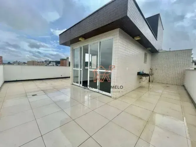 Cobertura com 3 quartos para alugar, 130 m² por R$ 4.200/mês - Padre Eustáquio - Belo Hori