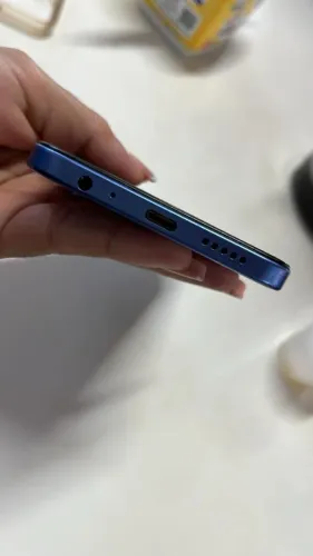 Celular Redmi15C usado