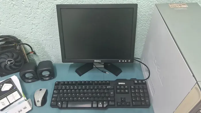 COMPUTADOR DELL INSPIRION 530