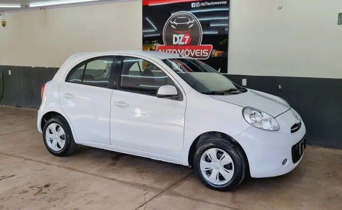 Nissan March S 1.6 16V Flex Fuel 5P 2014