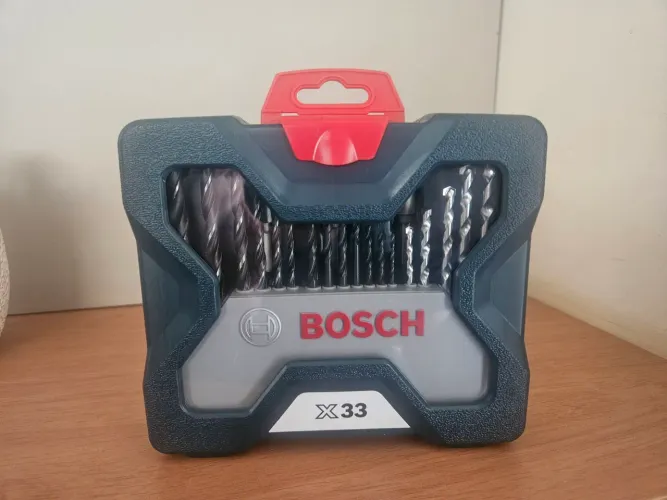 Kit de pontas e brocas Bosch X-line 33pcs