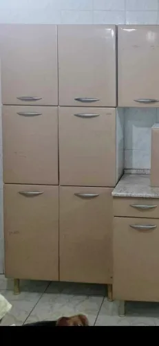 Paneleiro armário de aço 200,00 + *
