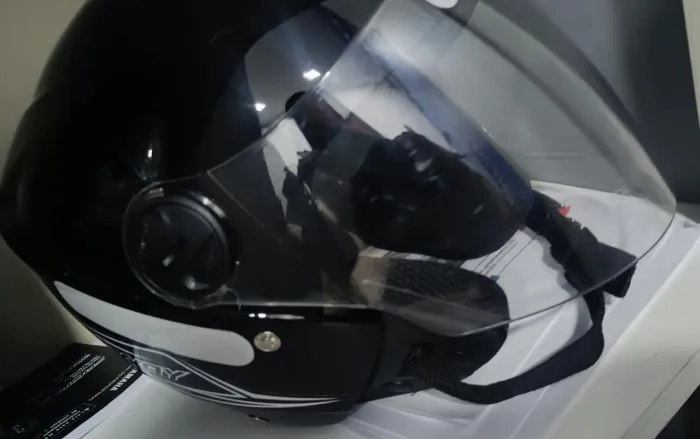 Capacete Número 60