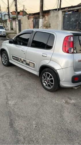 Fiat Uno Sporting 1.4 EVO Fire Flex 8V 4P 2014