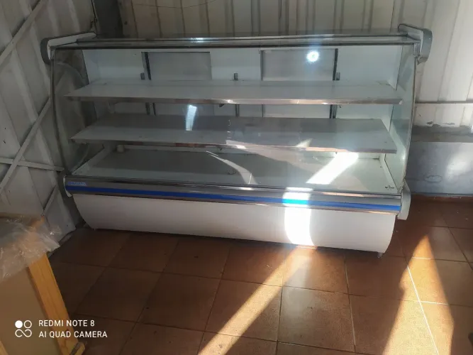 Balcão expositor refrigerado