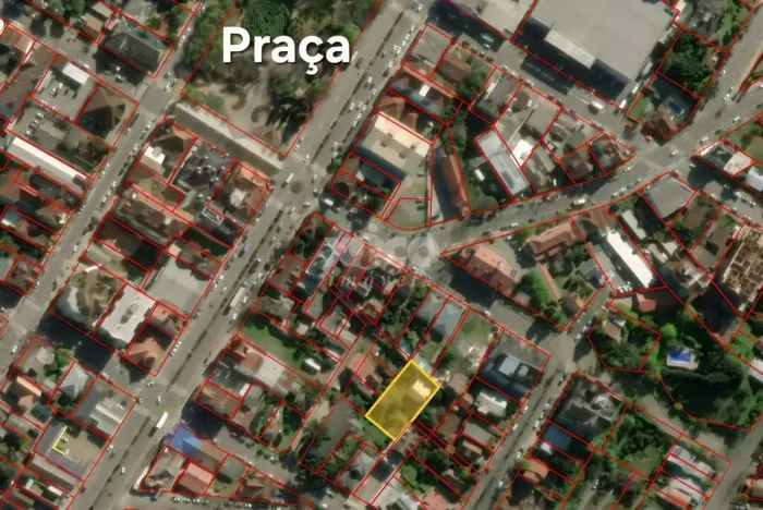 TERRENO AMPLO NO CENTRO DE NOVA PETRÓPOLIS