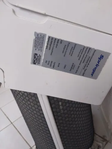 Ar condicionado <br>9000 BT <br>Gelando <br>1000,00 até 10x cartão<br>Que tiver interesse só chamar..
