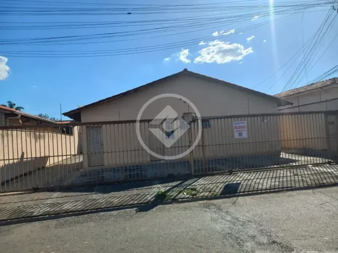 Lote com 10 Kitnets Construídas  Excelente Oportunidade de Investimento na Região da Av. A