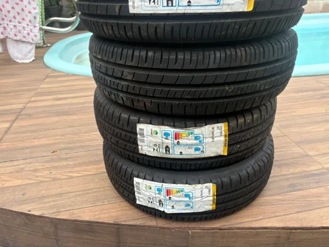 Pneu aro 13 DUNLOP 175/70R 13