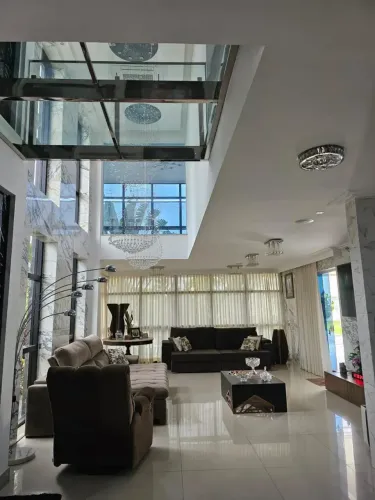 Venda ou Aluguel - Casa com 04 suítes - Condomínio Montenegro Boulevard - Belém
