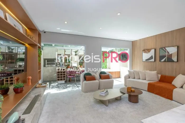 Casa de Condomínio 91m² 3 dorm 1 suíte 2 vagas