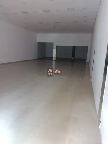 Comercial Casa em São José dos Campos