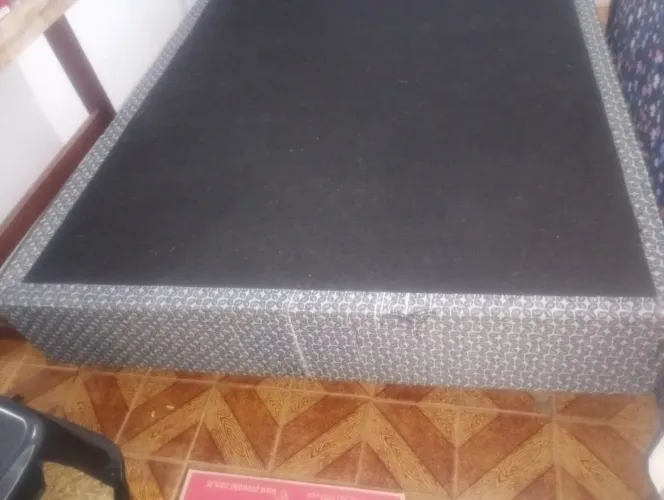Cama box