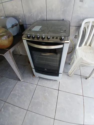Fogão 4 bocas eletrolux