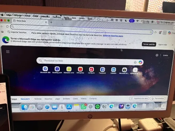 Monitor Brazil PC com tela de 20" 50Hz e resolução HD - Com problema nos pixels