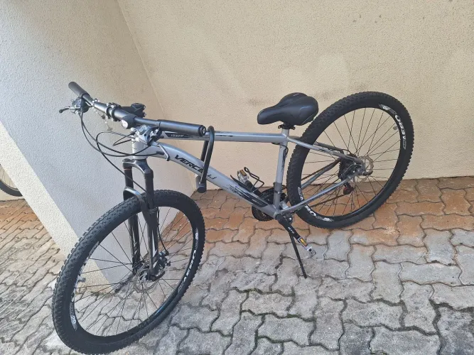 Bike aro 29 novinha só pegar e andar