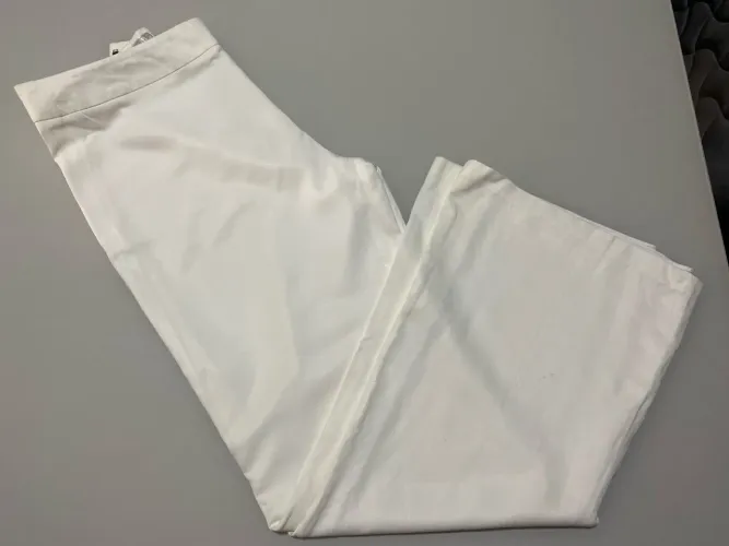 Calça da Marca alcaçuzz