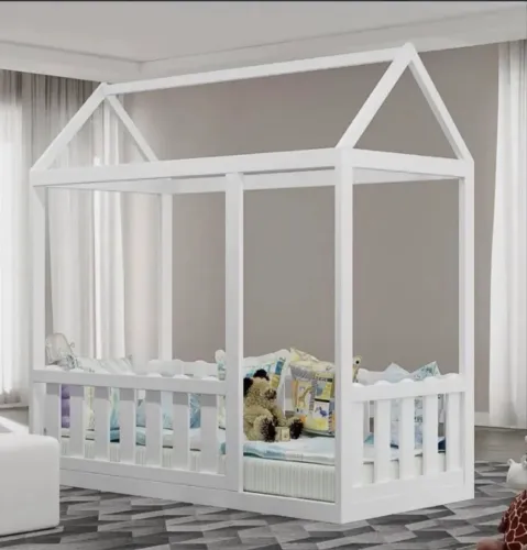 Cama infantil montessoriana