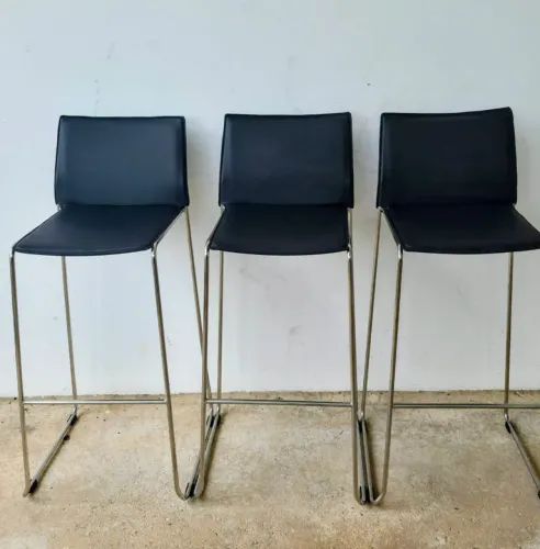 Conjunto de Banquetas Altas com Encosto