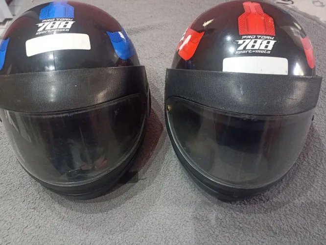 Capacete