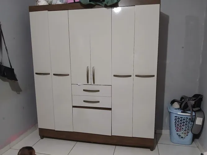 Guarda roupa