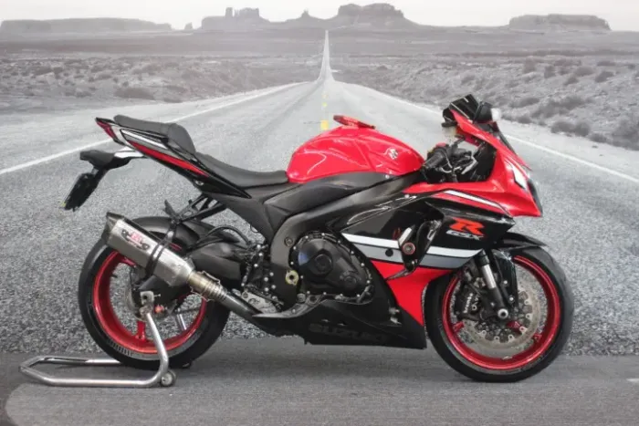 SUZUKI GSX-R 1000 EDIÇÃO 30 ANOS 2016 - REPASSE