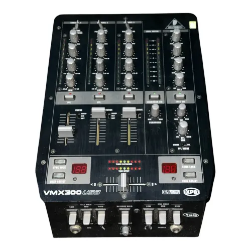 DJ pro mixer Behringer vmx 300 USB pouco uso / na caixa 