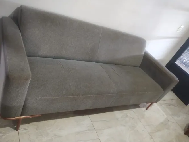 Vendo se sofá de 3 lugares