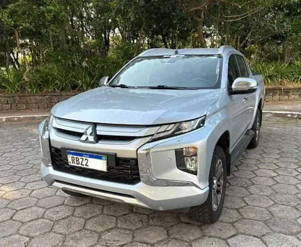 Mitsubishi L200 Triton Sport HPE-S 2.4 CD Dies. AUT 2022