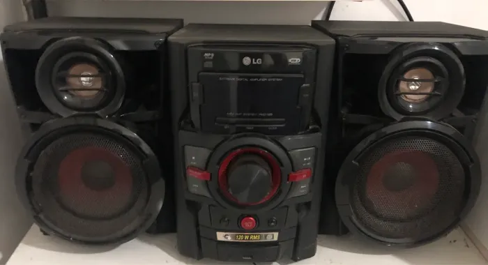 Som LG Mini System
