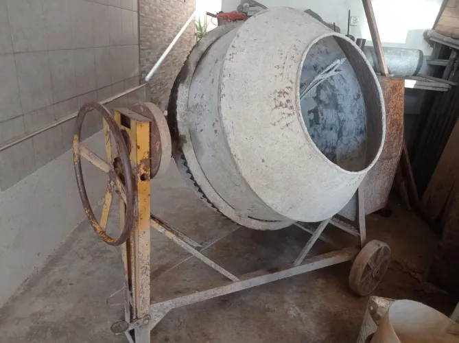 BETONEIRA CSM 400L 220V