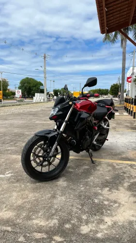 DISPONÍVEL HONDA CB500