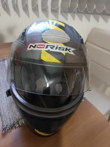Capacete