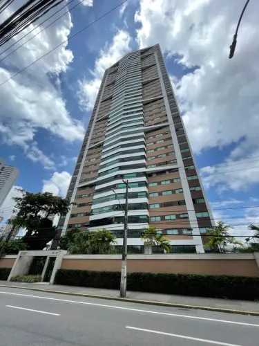 VENDO APARTAMENTO ALTO PADRÃO NA MADALENA - 203m²