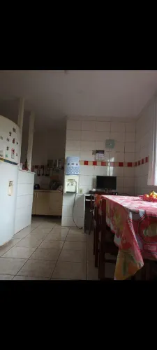 VENDE-SE CASA EM SANTA ROSA - NITERÓI